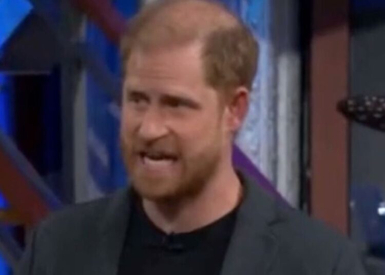 Royal Family LIVE: Prince Harry savaged as 'disgraced loser' after suprise skit | Royal | News