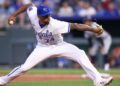 Royals bring back reliever José Cuas on a minor league deal