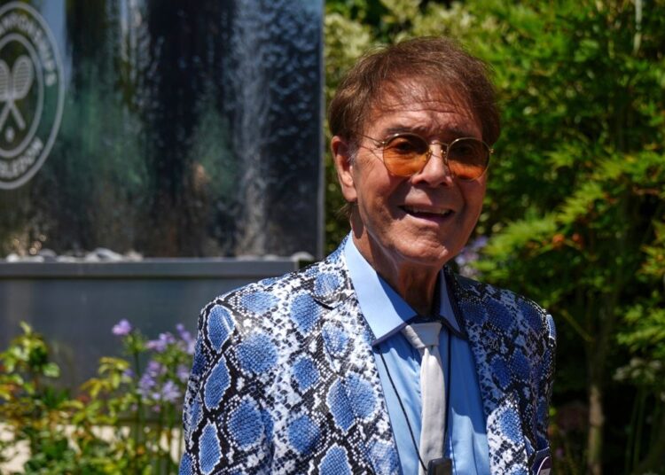 Singer Cliff Richard says he has been treated for prostate cancer