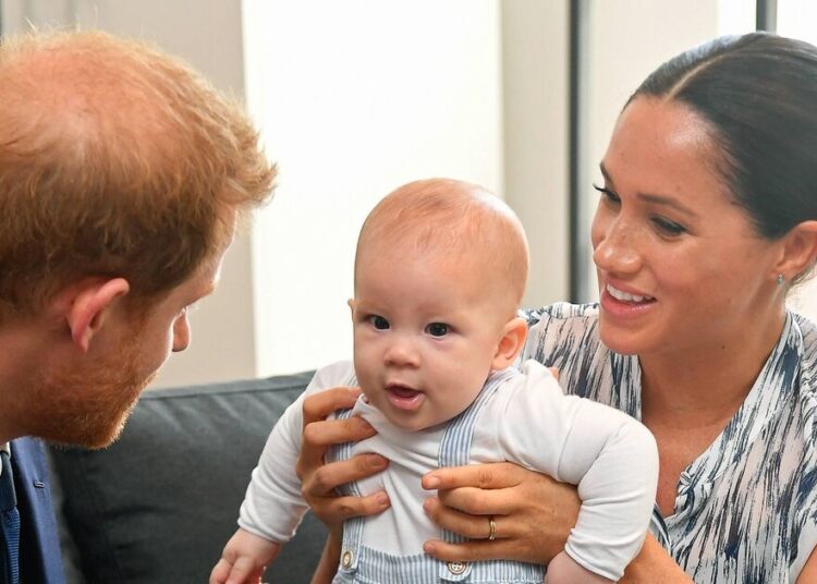 Special military tribute behind Harry and Meghan's son Archie's name - Celebrity News - Entertainment