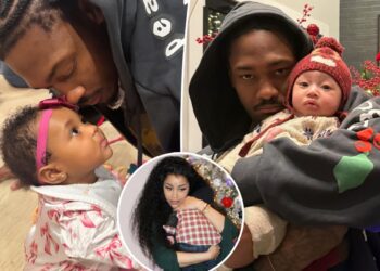 Stefon Diggs appears to skip holiday with Cardi B, posts pics of his 3 babies