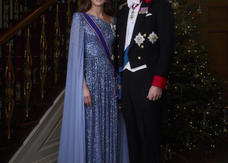 Princess of Wales wears Queen Victoria's tiara at German State Banquet