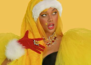 Tyra Banks and Santa SMiZE Debut New Music Video
