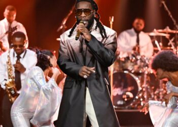 Watch Burna Boy Perform 'Love' and 'Update' on 'The Tonight Show'
