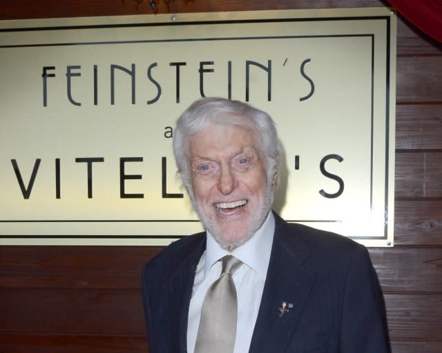 Dick Van Dyke encourages people to build friendships; photo by Kathy Hutchins