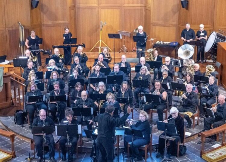 ‘Tis the season for live Christmas music | Arts Entertainment