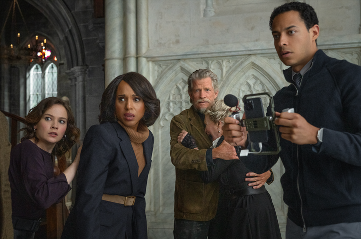Cailee Spaeny, Kerry Washington, Thomas Haden Church, Glenn Close and Daryl McCormack in "Wake Up Dead Man: A Knives Out Mystery."