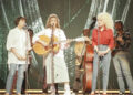 Linda Ronstadt (left), Emmylou Harris and Dolly Parton (right)