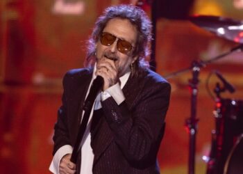 M 20rrhof chrisrobinson disneyfrankmicelotta 123125 0