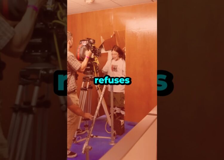 Billie Eilish Doing Real Stunts😳 #billieeilish #celebrity #fame #fyp #viral