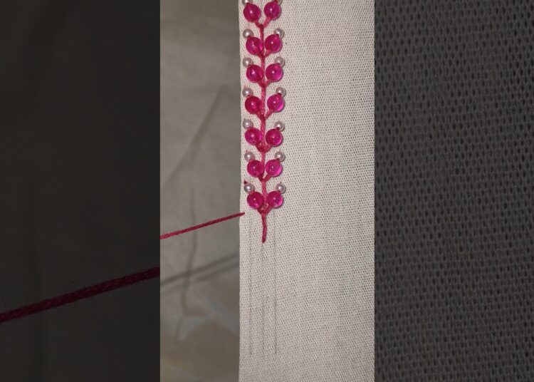 #embroidery #loopstitch #diynstitch #handmade #sewingtutorial #sewingtips #crochet #diy #art #shors