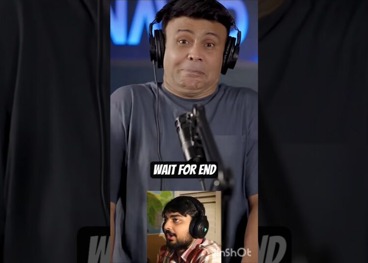Har Baat Mein Twist! RJ Naved Style 🎙️​Gossip Queen Aunty 👵✨#shortsfeed #rjnaved