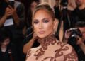 Jennifer Lopez bought her own Golden Globes 2026 dress – NBC Connecticut