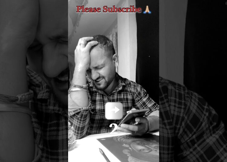 Artist hardwork but YouTube not viral 🙂#trend #hardworkworks #workingartist #artdrawing #artistlife
