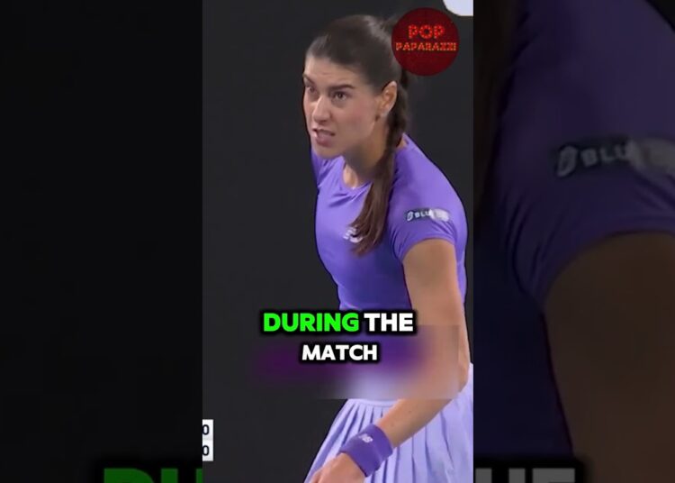 Less than 12 hours after Sorana Cirstea refused to shake hands #celebrity #soranacirstea #naomiosaka