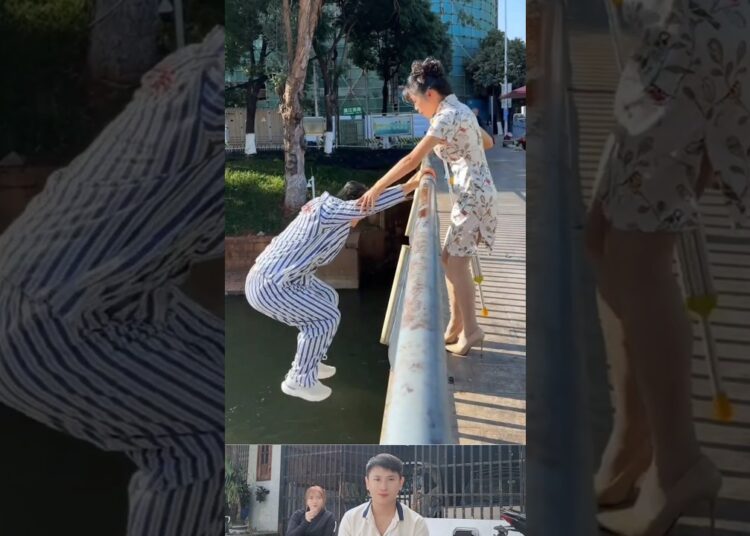Did he jump down?  #music #love #song #korean #trump #couple #dothingsyoudontwanttodo #japan