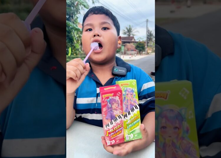 Musik lolipop candy | permen musik bisa nyanyi viral #makan #mukbang #jajanan