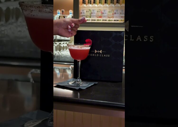 At World Class, every pour is iconic — no matter what you’re craving 🍸✨​#CruiseCocktails