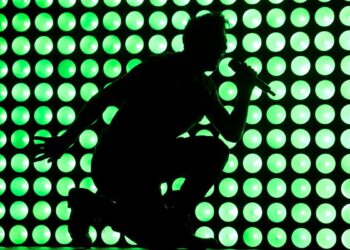 '80s Rock Band Announces New Music After Five Years