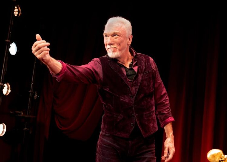 'All the Devils Are Here' review: Patrick Page and the Bard's villains