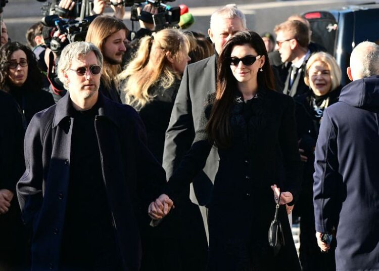 Anne Hathaway Among Film Celebrities Attending Valentino Funeral