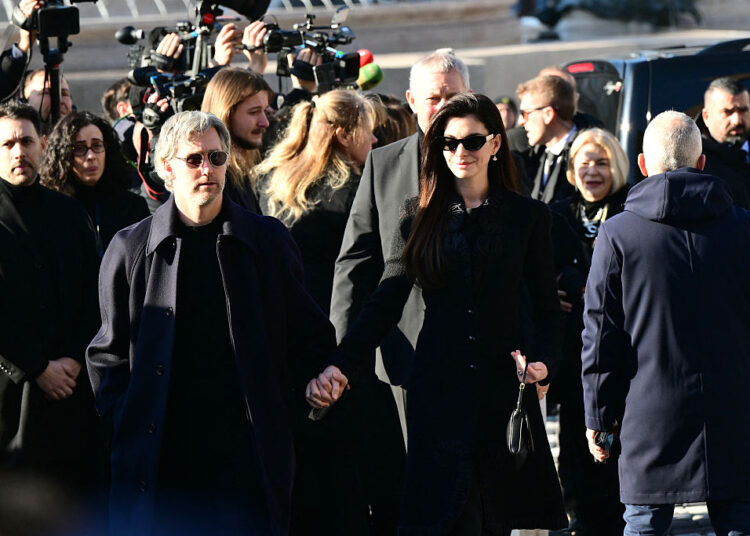 Anne Hathaway, Elizabeth Hurley, Tom Ford Among Film and Fashion Celebrities Paying Last Respects at Valentino Funeral in Rome