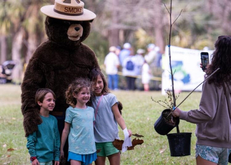 Arbor Day at Burden, the Harlem Globetrotters and more events: Around Baton Rouge | Entertainment/Life