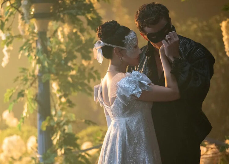 Yerin Ha as Sophie Baek, Luke Thompson as Benedict Bridgerton in 'Bridgerton' Liam Daniel/Netflix
