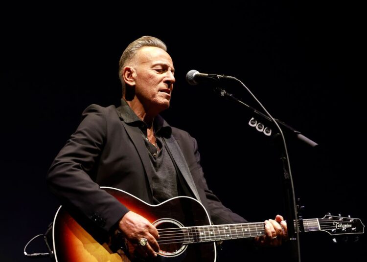 Bruce Springsteen Rallies Against Trump and ICE in New Protest Song “Streets of Minneapolis”