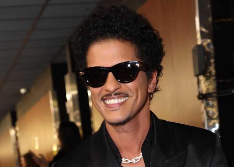 Bruno Mars Gives Major Update on New Music | Bruno Mars, Music | Celebrity News and Gossip | Entertainment, Photos and Videos