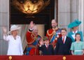 Buckingham Palace Hides Small TVs For Royals On The Balcony | Gallery