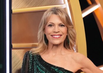 C-O-N-G-R-A-T-S: Vanna White Celebrates Massive Personal Event