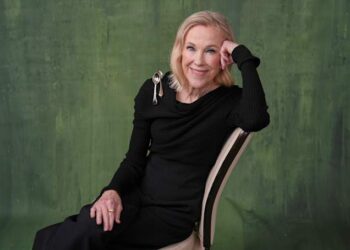 Catherine O'Hara, Emmy-winning comic actor of 'Schitt's Creek' and 'Home Alone' fame, dies at 71