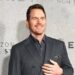 Chris Pratt Calls Out Hollywood’s Panic Over Tilly Norwood & AI Actors at Premiere of His New AI-Themed Movie ‘Mercy’ | Chris Pratt, Chris Sullivan, Kali Reis, Kylie Rogers, mercy, Timur Bekmambetov | Celebrity News and Gossip | Entertainment, Photos and Videos