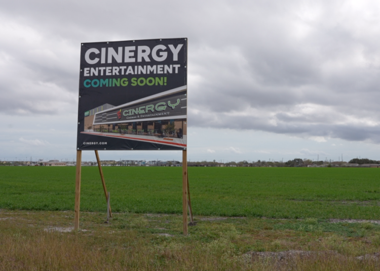 Cinergy delays $45M entertainment center in Corpus Christi
