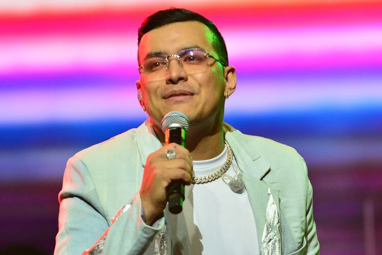 Colombian Singer Yeison Jiménez Dead at 34, Plane Crashes Before Show on January 10 | RIP, Yeison Jimenez | Celebrity News and Gossip | Entertainment, Photos and Videos