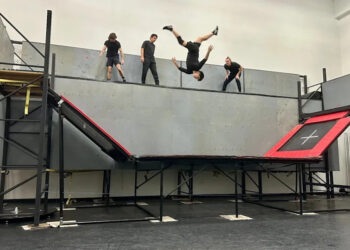 The cast of "HIKO: Innovation Meets Wonder" performs a sneak peek of the show at the NCLH Creative Studios. Image source&colon; Alisha dos Santos&sol;TravelHost
