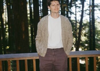 Dash Hammerstein Unveils Quirky New Music Video For "The Hammer"