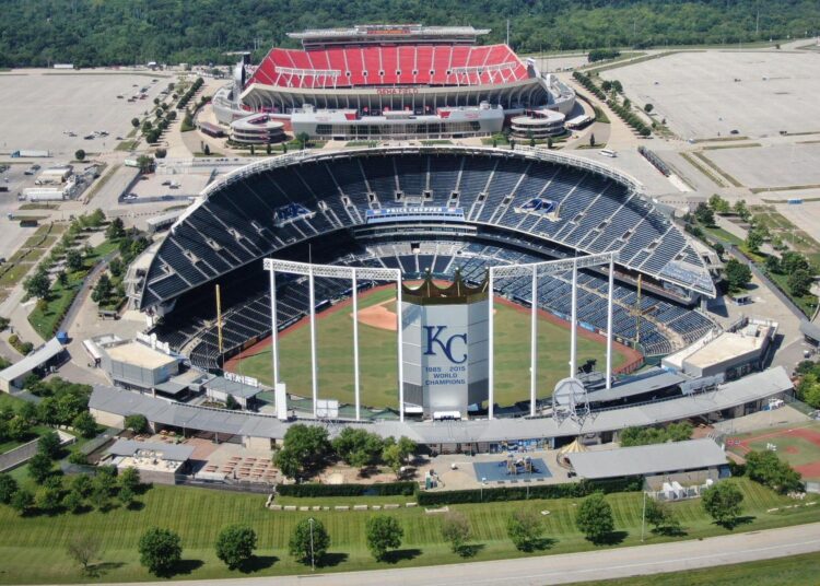 Did the Royals miss their chance to build a Kansas stadium?
