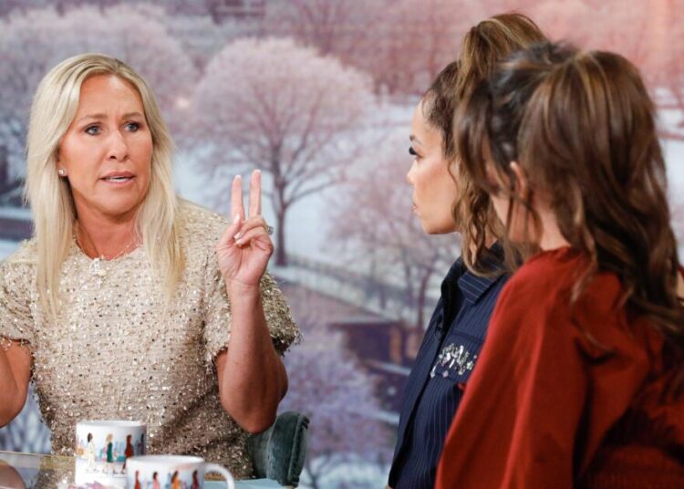 FCC says talk shows may have to provide equal time to political foes