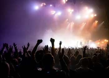 Famous American Idol Winner's Tour Kicking Off in New York State