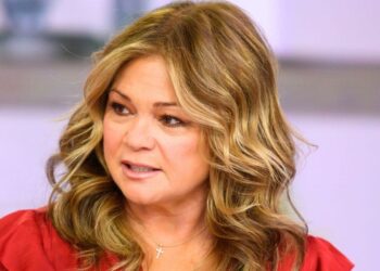 Fans Rally Around Valerie Bertinelli After Seeing Emotional Career News