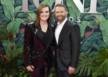 Farm to fable: Country songwriter Shane McAnally co-wrote latest local Broadway stop