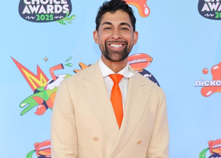 Fox Inks Deal With Dhar Mann Studios for 40 Scripted Vertical Shows on Holywater App