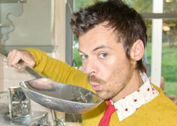 Harry Styles Adds 2026 Tour Dates, Ties Coldplay's Wembley Record