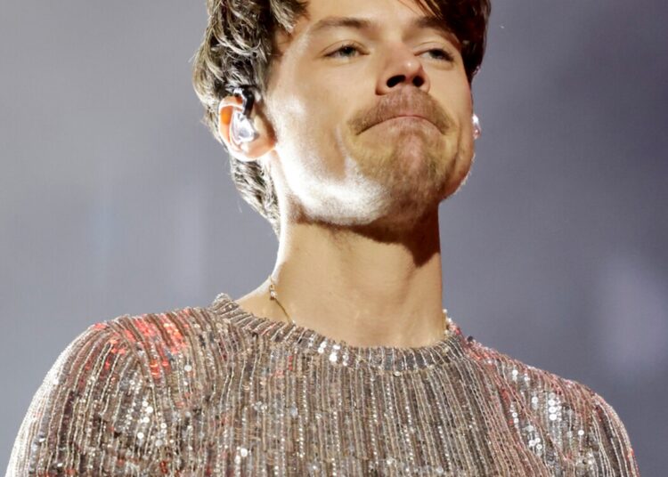 Harry Styles' New Song "Aperture" Released