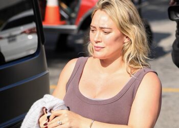 Hilary Duff's Bodysuit Takes Center Stage at Comeback Concert