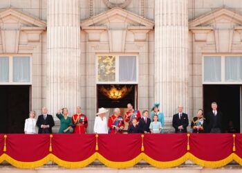 It’s based at Buckingham Palace, comes with free lunch, and pays $43,000 a year
