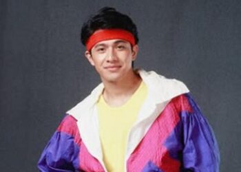 Jeff Moses in Bagets the Musical
