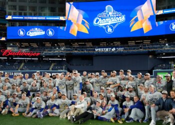 Kansas City Royals to move in Kauffman Stadium fences for 2026